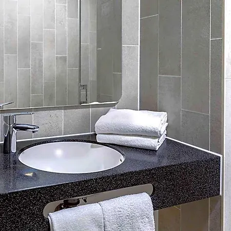 City-west Hotel 3*